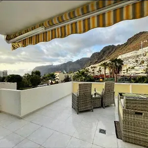 hibisco-apartments.in-canary-islands.com/